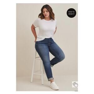 Torrid Dark wash Boyfriend Straight Leg Jeans Sz.22R